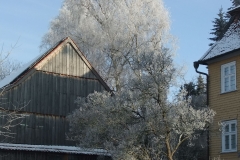 Scheune im Winter