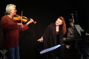 Micado Sphinx - Frieder Kraus, Ewa Parna, Andreas Köthe